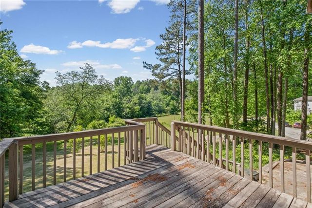 1321 Timbercrest Drive, Lawrenceville, GA 30045