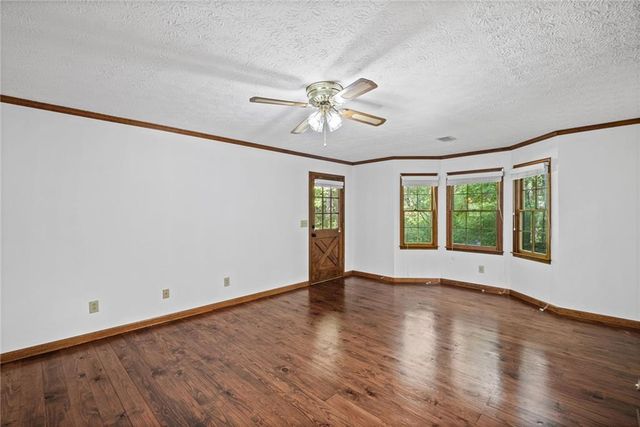 1321 Timbercrest Drive, Lawrenceville, GA 30045