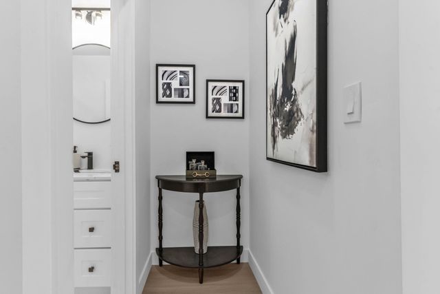 2912 E 22Nd St, Oakland, CA 94601