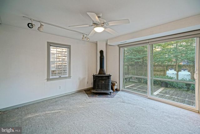 210 E MARKET ST, Lewes, DE 19958