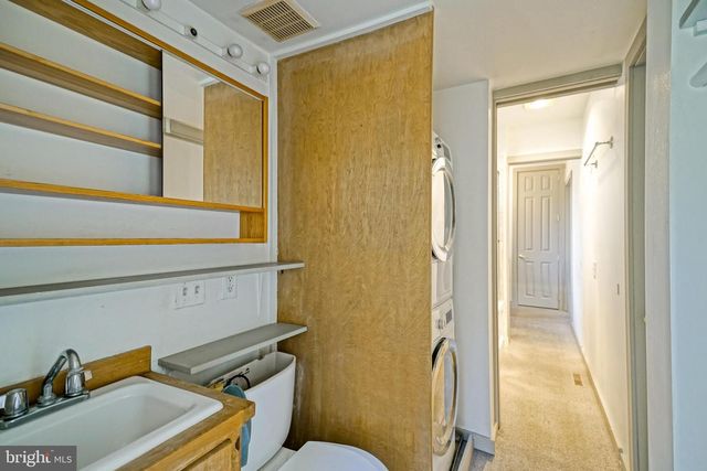 210 E MARKET ST, Lewes, DE 19958