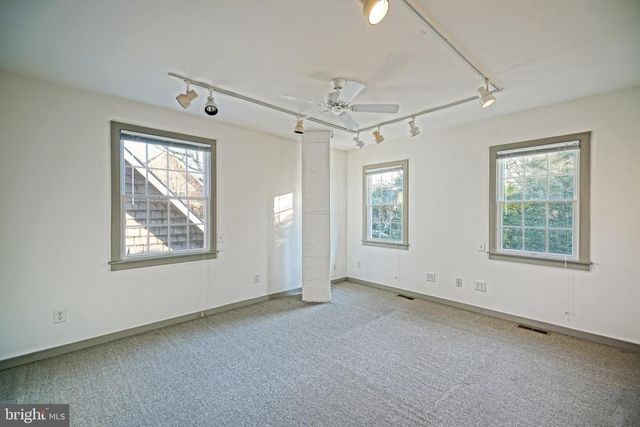 210 E MARKET ST, Lewes, DE 19958