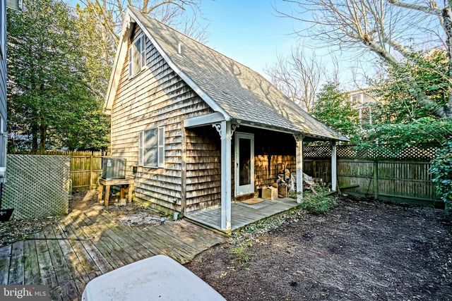 210 E MARKET ST, Lewes, DE 19958