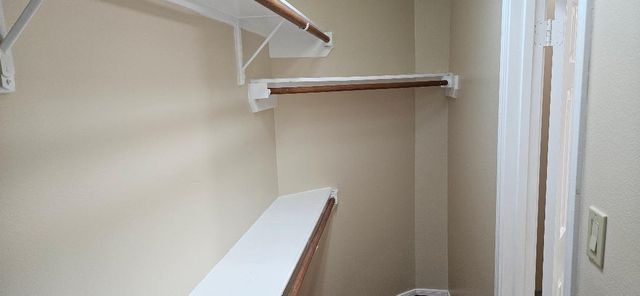 13806 Cantwell Drive, Houston, TX 77014