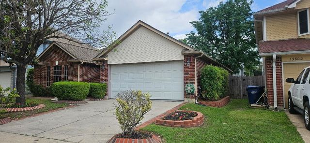13806 Cantwell Drive, Houston, TX 77014