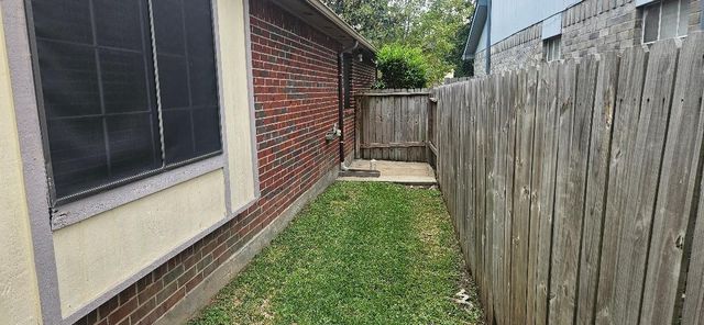 13806 Cantwell Drive, Houston, TX 77014