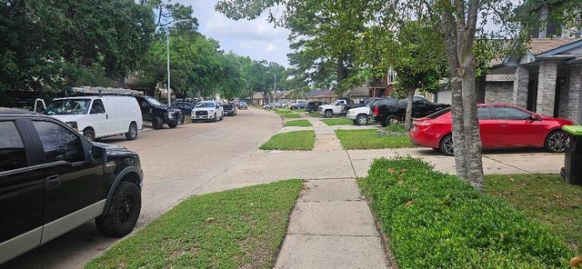 13806 Cantwell Drive, Houston, TX 77014