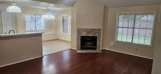 13806 Cantwell Drive, Houston, TX 77014