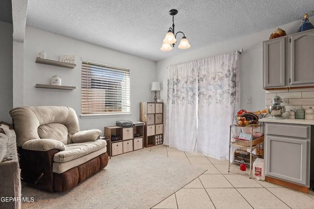 4917 CATTLE Lane, El Paso, TX 79934