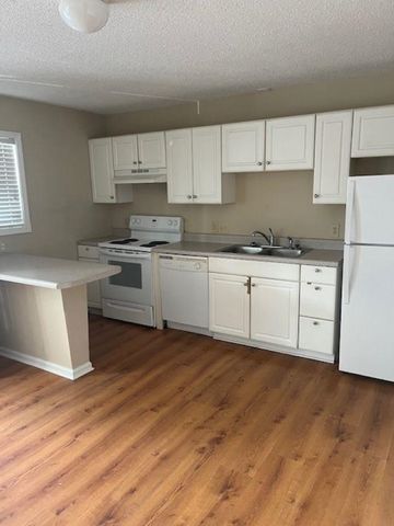 4150 Horseshoe Rd. Unit 14, Little River, SC 29566