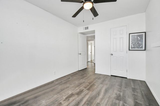 11002 Hammerly Boulevard 12, Houston, TX 77043