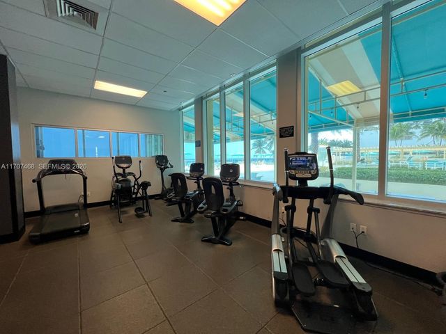 2501 S Ocean Drive PH32, Hollywood, FL 33019