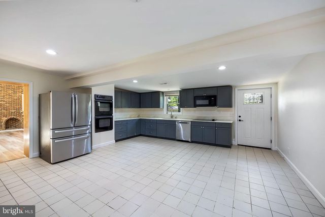 208 TELEGRAPH RD, Stafford, VA 22554