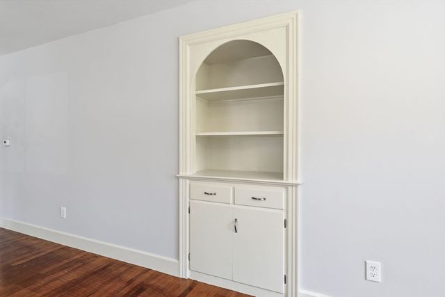 18 Wright Street, Palmer, MA 01069