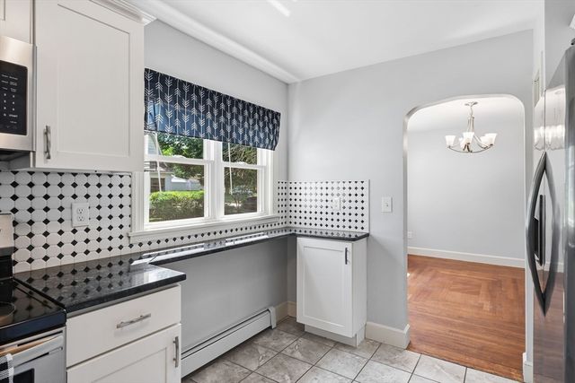 18 Wright Street, Palmer, MA 01069