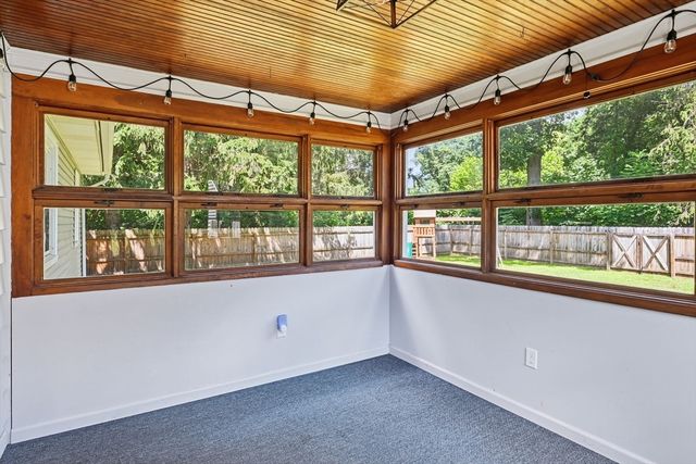 18 Wright Street, Palmer, MA 01069