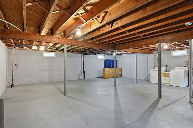 18 Wright Street, Palmer, MA 01069