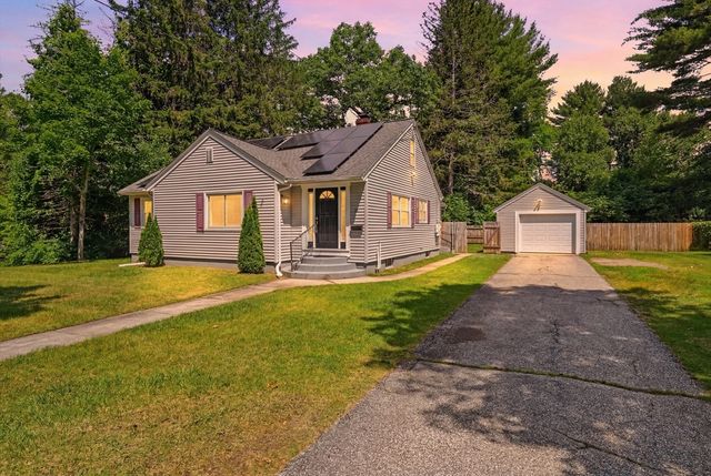18 Wright Street, Palmer, MA 01069