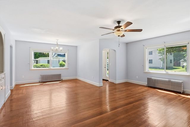 18 Wright Street, Palmer, MA 01069