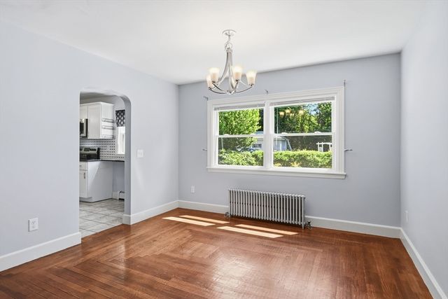 18 Wright Street, Palmer, MA 01069