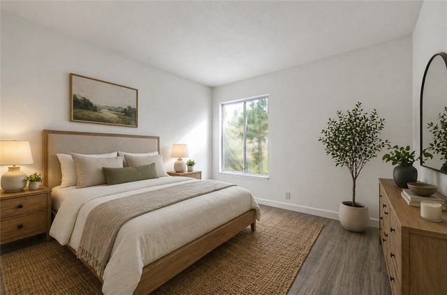 1963 W Ontario, Corona, CA 92882