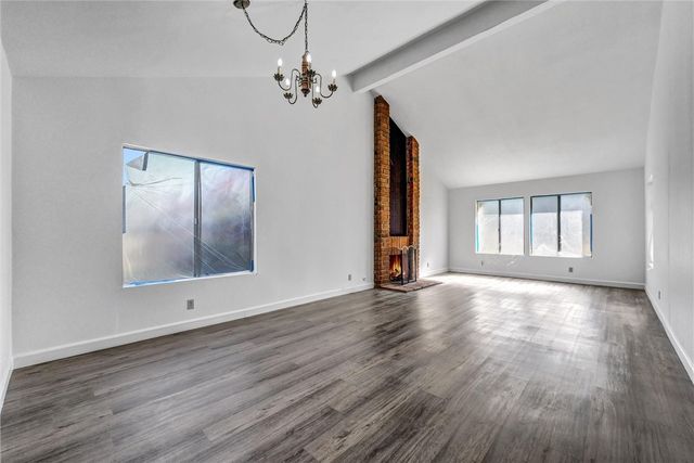1963 W Ontario, Corona, CA 92882