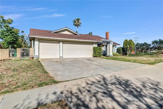 1963 W Ontario, Corona, CA 92882