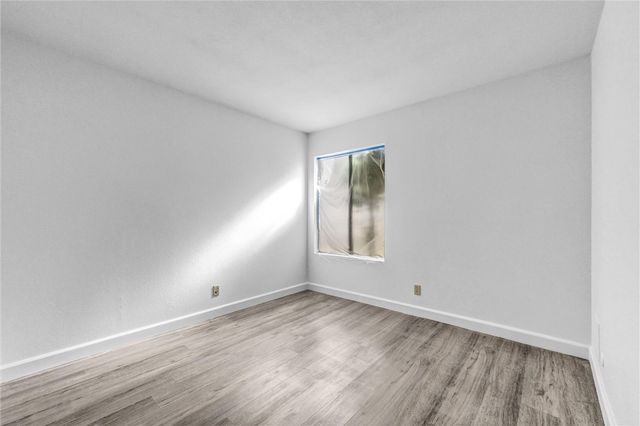 1963 W Ontario, Corona, CA 92882
