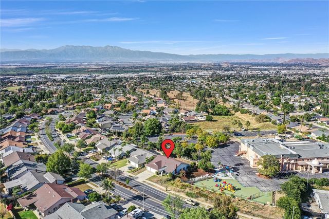 1963 W Ontario, Corona, CA 92882