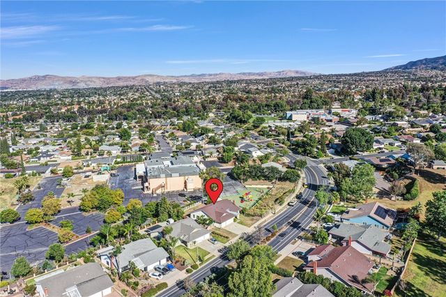 1963 W Ontario, Corona, CA 92882
