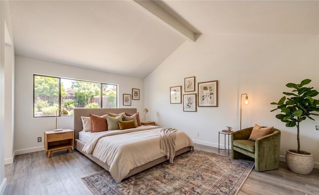 1963 W Ontario, Corona, CA 92882