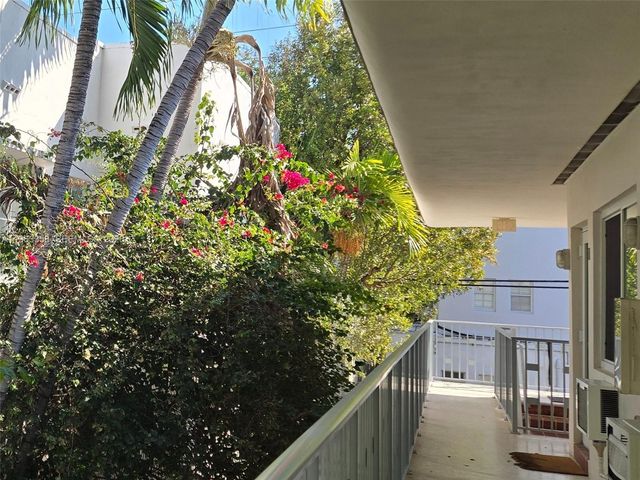 1021 Michigan Ave 9, Miami Beach, FL 33139