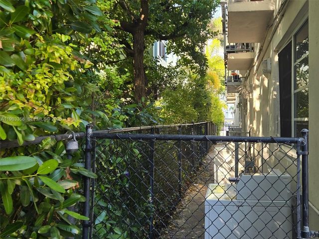 1021 Michigan Ave 9, Miami Beach, FL 33139