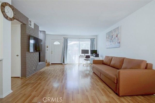 10155 De Soto 116, Chatsworth (los Angeles), CA 91311