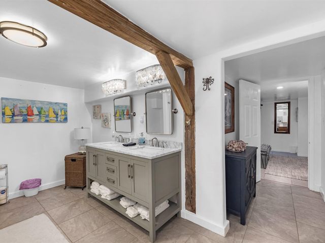 2411 42nd Street, Galveston, TX 77550