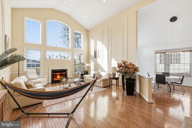 19829 BETHPAGE CT, Ashburn, VA 20147