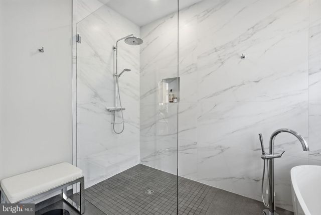 19829 BETHPAGE CT, Ashburn, VA 20147