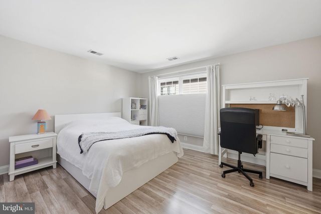 19829 BETHPAGE CT, Ashburn, VA 20147