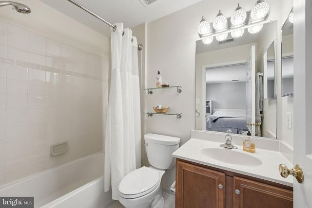 19829 BETHPAGE CT, Ashburn, VA 20147