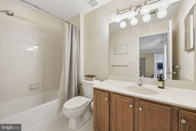 19829 BETHPAGE CT, Ashburn, VA 20147