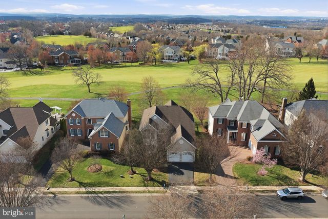 19829 BETHPAGE CT, Ashburn, VA 20147