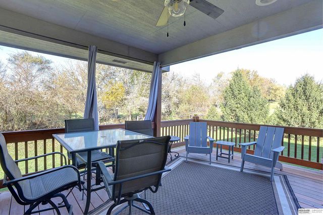 10030 S 162nd Street, Omaha, NE 68136