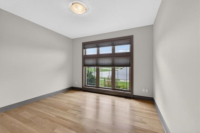 1928 NE Parks Summit Boulevard, Lee's Summit, MO 64064