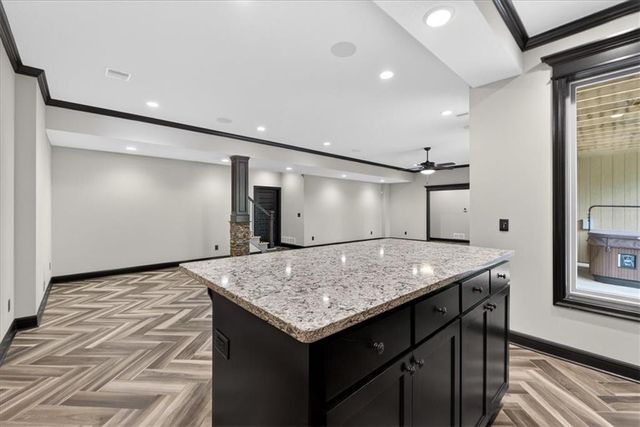 1928 NE Parks Summit Boulevard, Lee's Summit, MO 64064
