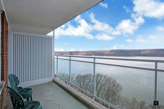 2575 Palisade Ave Apt 10E, New York City, NY 10463