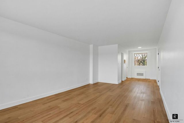 2575 Palisade Ave Apt 10E, New York City, NY 10463