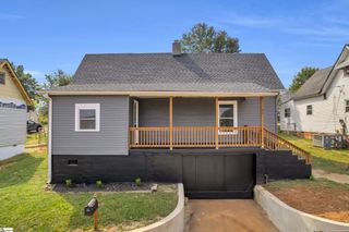 33 Henry Street, Greenville, SC 29605