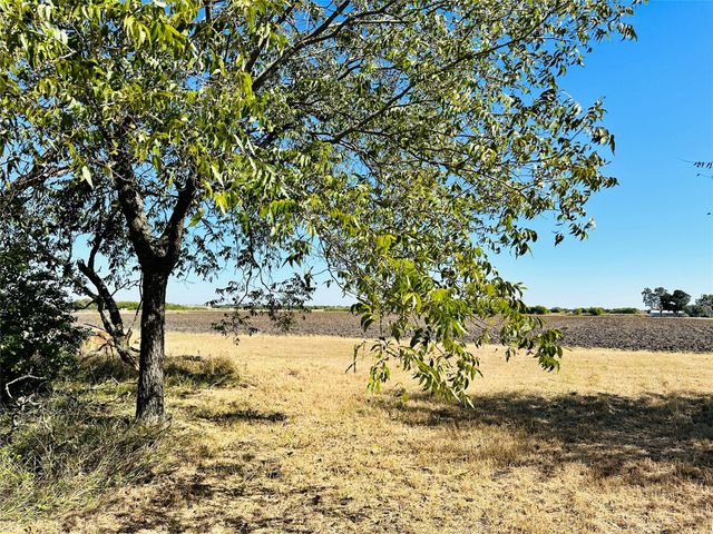 4983 Fm 619, Taylor, TX 76574