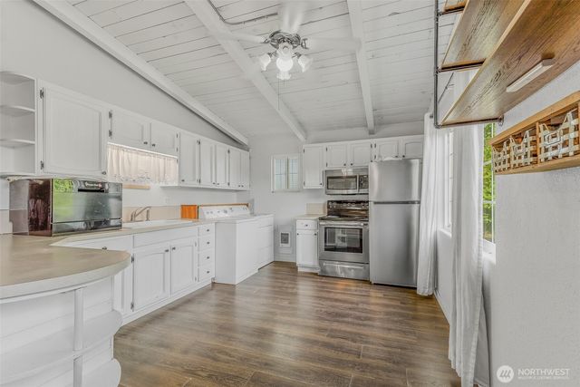 147 Mountain View Drive, Longview, WA 98632