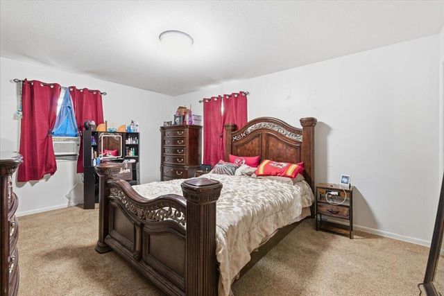918 N 24TH Street, Council Bluffs, IA 51501